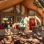 Mysedonagold, The Place To Chill In Sedona