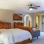 Prime Uptown Location- Mountain View- Kid Friendly - Sleeps 10
