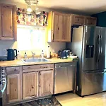 Serene 2 Bedroom! Walk To Trails! Red Rock Mountain Views!