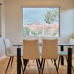 Sedona Desert Modern - Hot Tub & Views