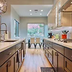 Sedona Desert Modern - Hot Tub & Views
