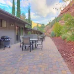 Destination Oak Creek 10 Apts
