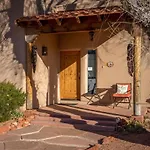 Adobe Hacienda - Anasazi Suite Apts