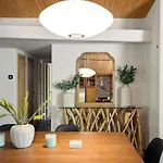 Creekside Cottage