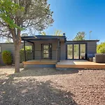Bright And Airy Sedona Home With Mountain Views!