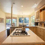 Expansive Sedona Retreat With Private Hot Tub, Views