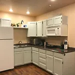 Mountain View Apartment, Residential Area, Private Entrance