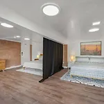 Luxury Uptown Home With Epic Views And Hot Tub