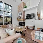 Uptown Cabin Home With Views Hottub Near Trails