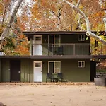 Creekside Retreat