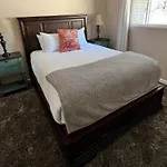 Lantern Light Inn - Romantic Getaway (Adults Only)