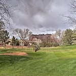 Sedona Airbnb - Sedona Golf, Pool And Hot Tub By Bell Rock-Views