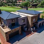 Complete Luxury , Extras And Red Rock Vistas - Exclusive Golf Community
