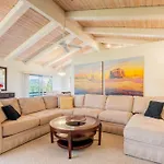 Sedona Red Rock Bliss Views Inside & Out, Private Deck To Enjoy Sunrise Or Sunset!