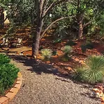Stunning Sedona Home With Red Rock Views And Fire Pit!