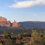 Southwest Gem -Perfectly Placed For Hikes And Fun