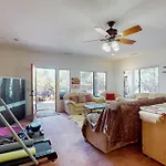 Luana Sedona