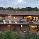 Sedona Sunrise By Avantstay Majestic Red Rocks Views~Walk To Jordan Trailhead~Peloton Bike~Hot Tub~Wifi