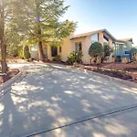 Secluded Sedona Retreat With Red Rock Views!