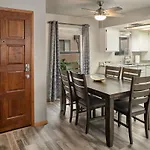 Charming Sedona Stay With Community Spa & Pool
