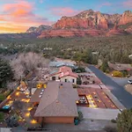 The Redrock Experience With Mtn Views & Hottub