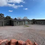 Red Rock Retreat