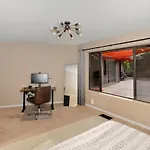 Crystal View Retreat