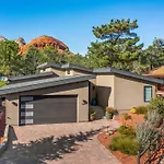 Modern Luxury Home In West Sedona With Hot Tub