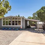 Red Rock Getaway With Jacuzzi In West Sedona For Family