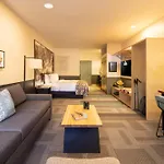 Mountain Modern Sedona