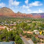 Huge Sedona Compound Gym Two Spas Casitas Pond