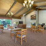 Best Western Plus Arroyo Roble Hotel & Creekside Villas