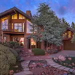 Unique Sedona Home With Mountain Views And Guest House