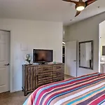 Sedona Hideaway With Rooftop Deck And Mountain Views!