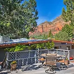 Peaceful Sedona Getaway With Patio, Grill And Views!