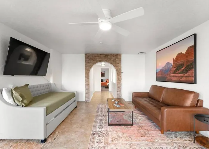 Uptown Walk Out Basement With Ultimate Views And Hot Tub
