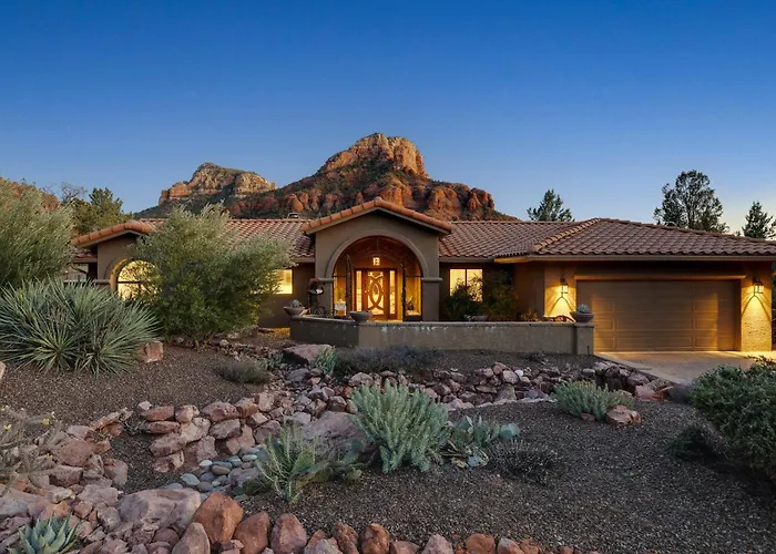 Mammoth Rock Lodge-New Family Home Remodeled 2 Hot Tubs & Game Room