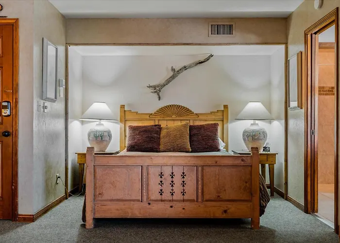 Adobe Village Studio Suite- Southwest Condo