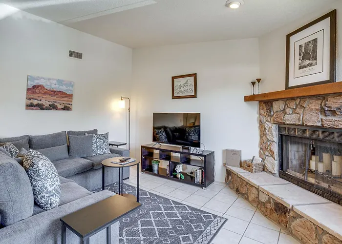 Sedona Condo On Scenic Golf Course With Pool Access!