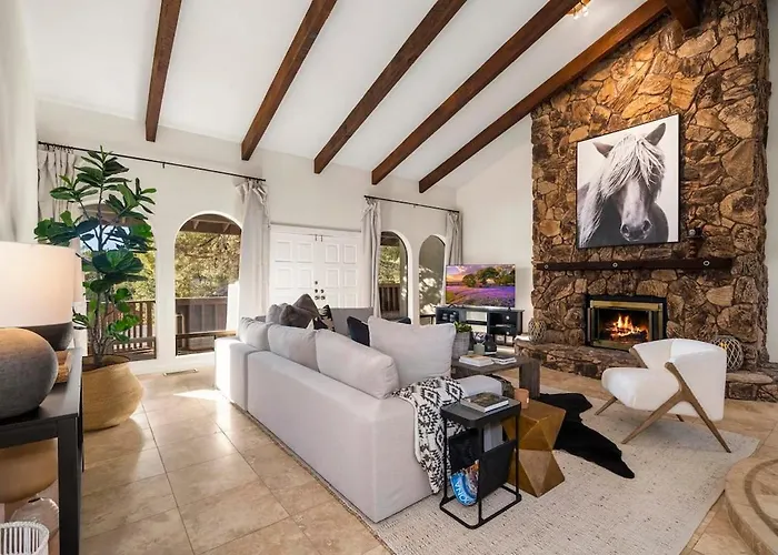 Serenity Retreat Sedona With Hot Tub Games & Firepit