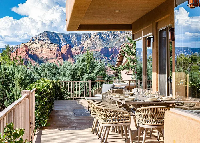 8-Bedrooms With Stunning Views & 75\' Lap Pool