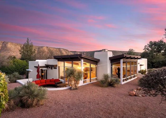 Luxury In Sedona Desert With 360 Views & Sunsets With Family