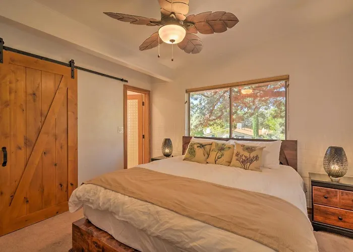Peaceful Sedona Getaway With Patio, Grill And Views!