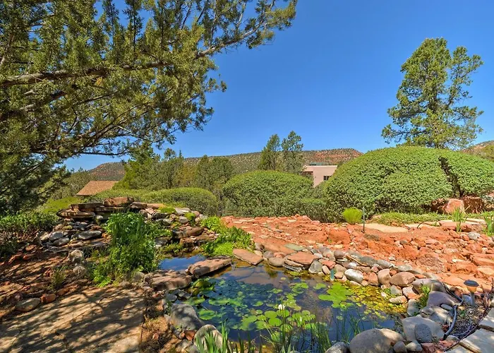 Unique Sedona Home With Mountain Views And Guest House