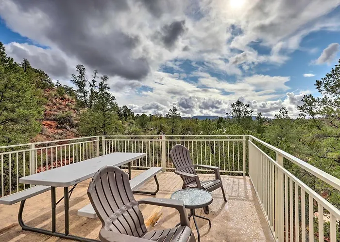 Sedona Hideaway With Rooftop Deck And Mountain Views!