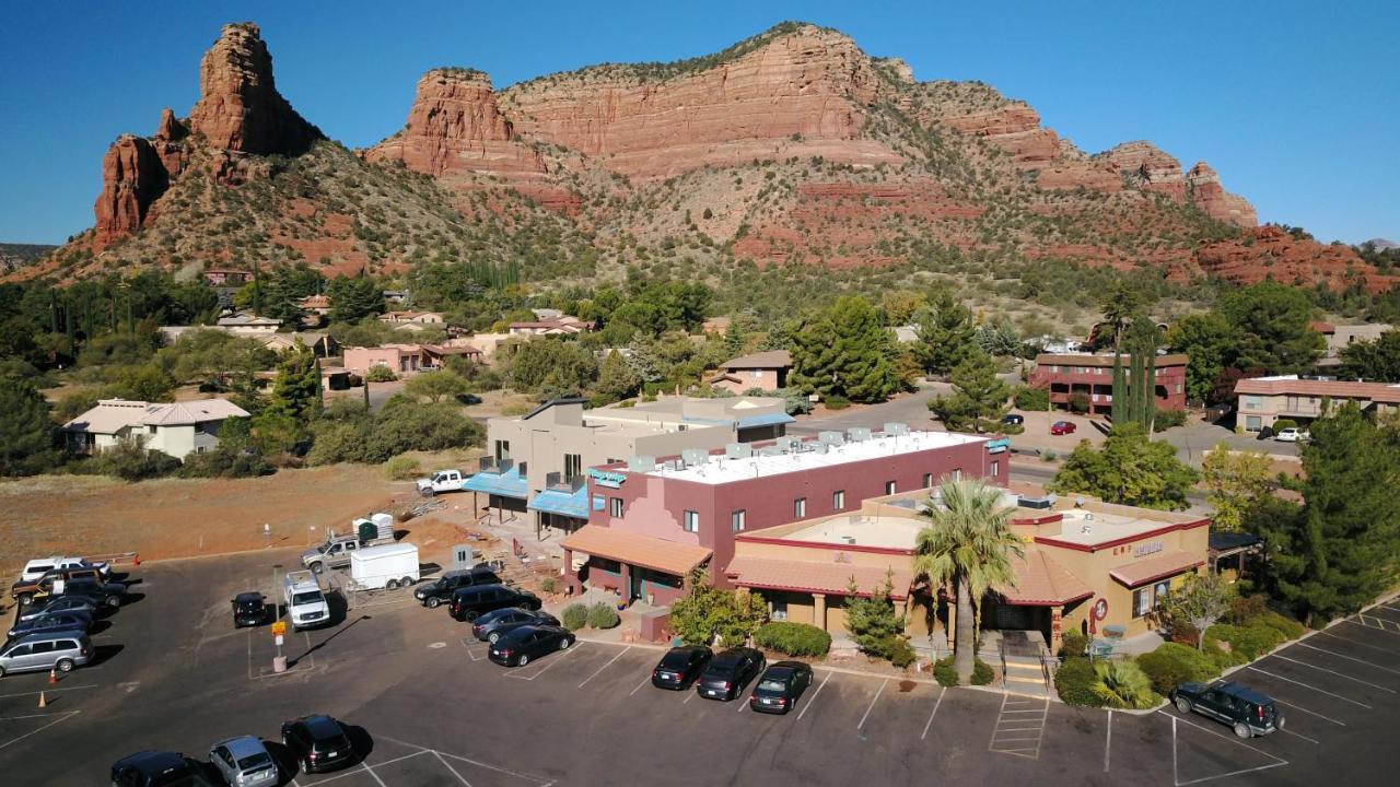 Hotel Village 2*