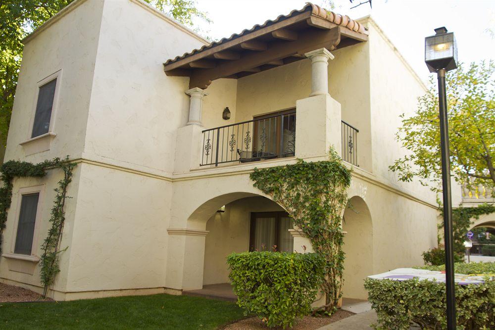 Abrigados And Sedona