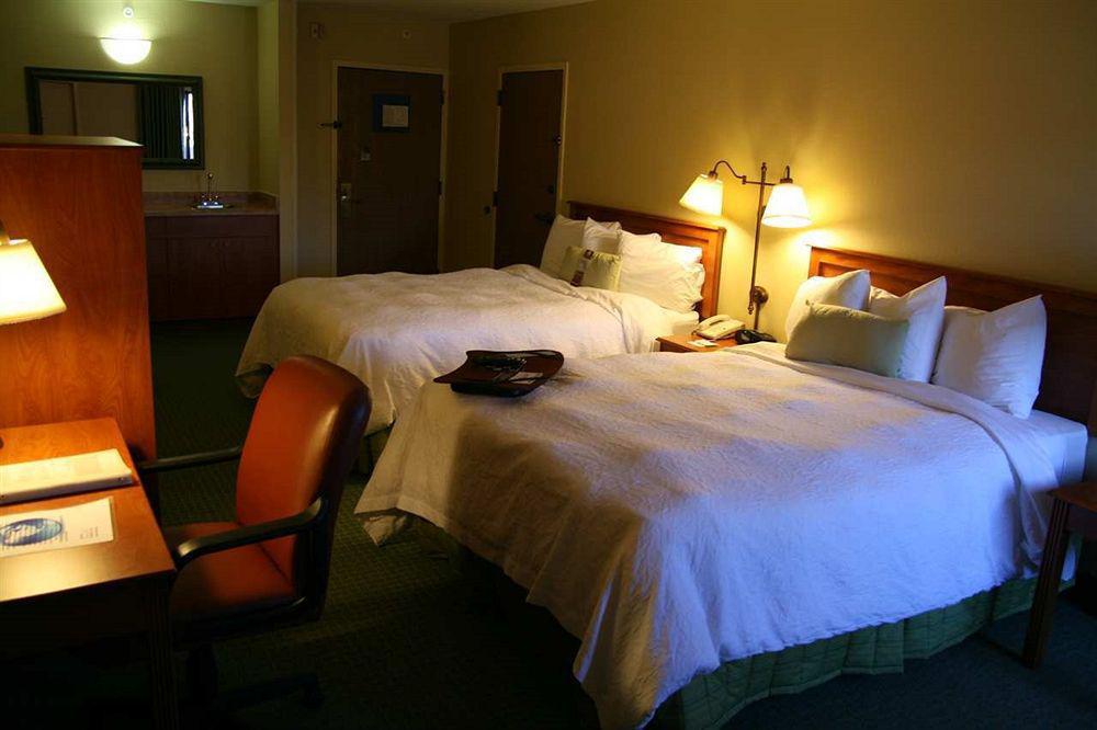 Hotel Hampton