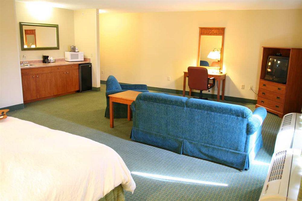 Hampton Hotel