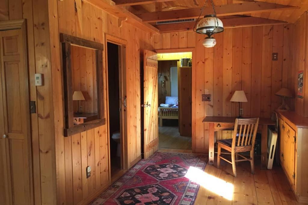 Coffee Pot Cabin *
